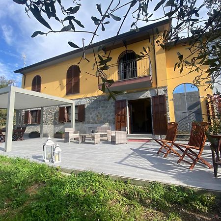 Agnino Ca' Degli Ulivi Relax Con Idromassaggio Lunigiana Vicino 5 Terre 아파트 외부 사진